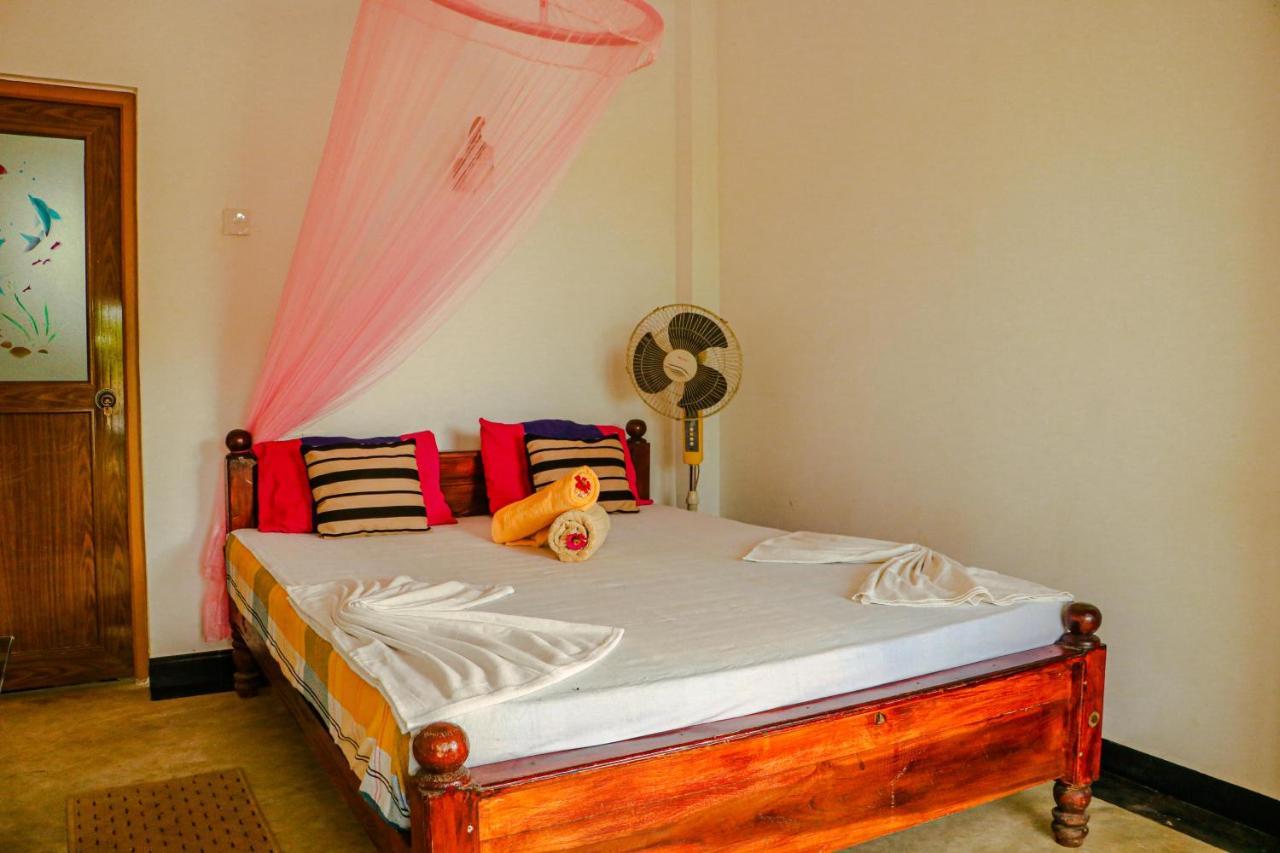 Sigiri Gayani Home Stay 시기리야 외부 사진